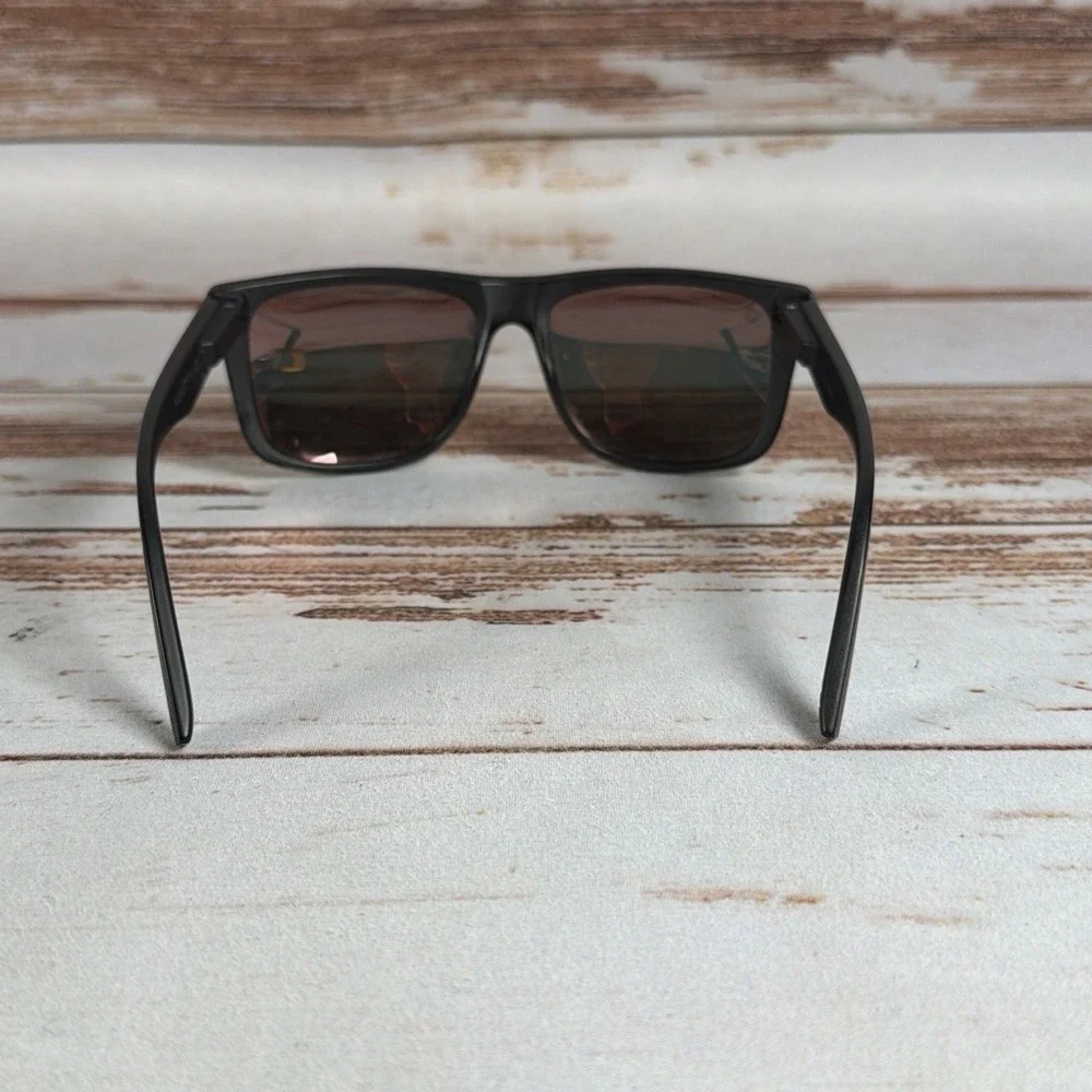 Knockaround wide coverage